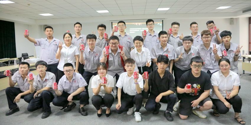 2020屆頂崗實(shí)習(xí)生座談會(huì)在國(guó)茂股份精彩進(jìn)行 2020屆頂崗實(shí)習(xí)生座談會(huì)在國(guó)茂股份精彩進(jìn)行